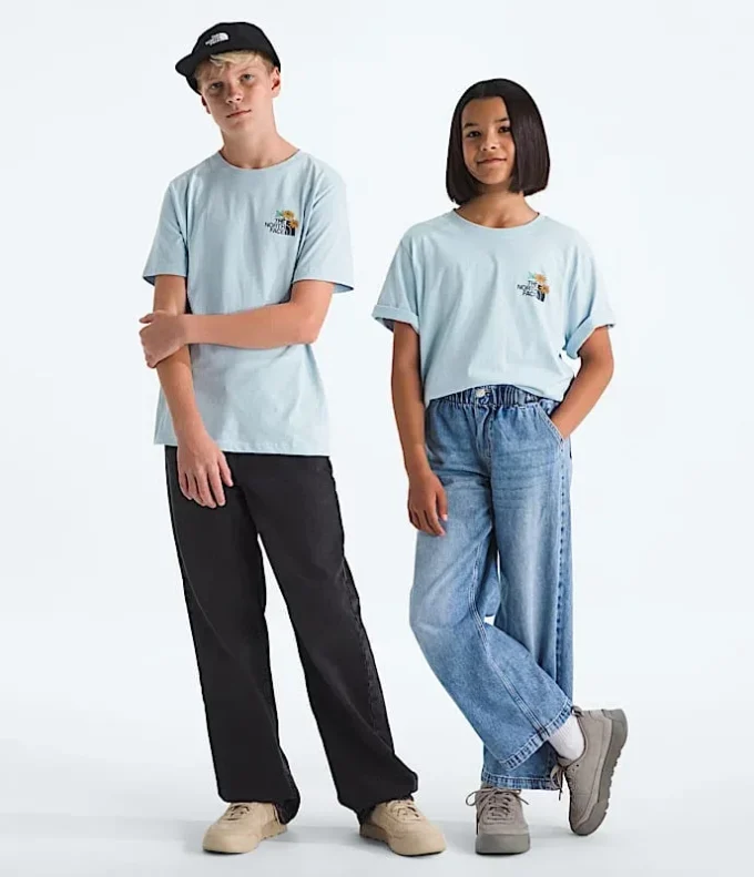 Evolution Flora kortærmet T-shirt til drenge og piger – Grafik Evolution Flora kortærmet T-shirt til drenge og piger – Grafik