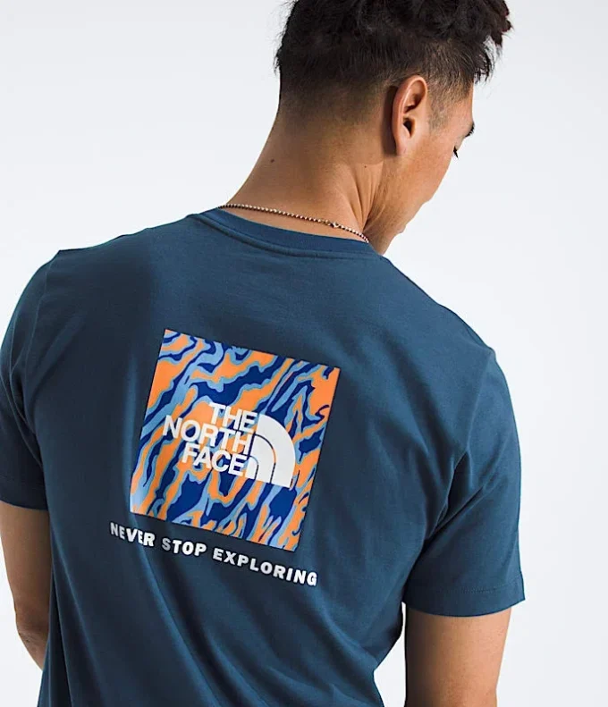 Kortærmet Core Wavy Lines Box NSE T-shirt til mænd Kortærmet Core Wavy Lines Box NSE T-shirt til mænd