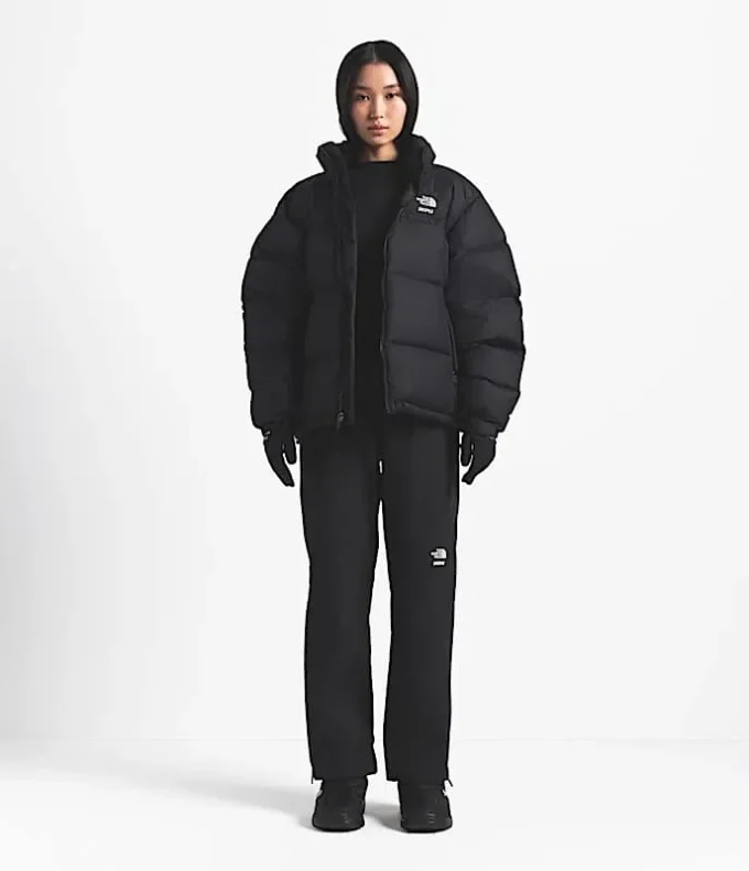 The North Face X SKIMS 1996 Nuptse jakke