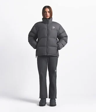 The North Face X SKIMS 1996 Nuptse jakke