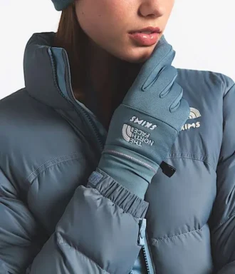 The North Face X SKIMS handsker