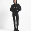 The North Face X SKIMS Insulated Shell Jacket til kvinder