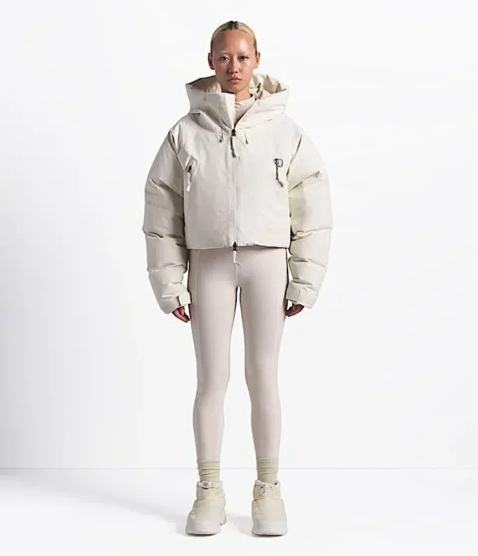 The North Face X SKIMS Insulated Shell Jacket til kvinder