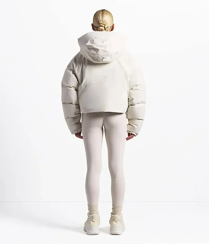 The North Face X SKIMS Insulated Shell Jacket til kvinder