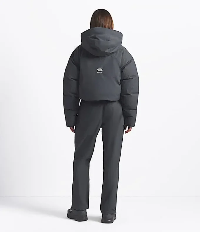 The North Face X SKIMS Insulated Shell Jacket til kvinder