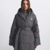 The North Face X SKIMS Nuptse Wrap Parka til kvinder