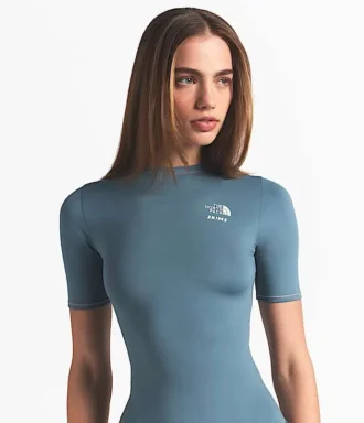 The North Face X SKIMS Refina kortærmet top til kvinder