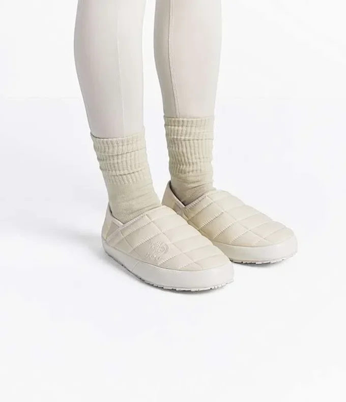 The North Face X SKIMS Thermoball Traction Mule V The North Face X SKIMS Thermoball Traction Mule V