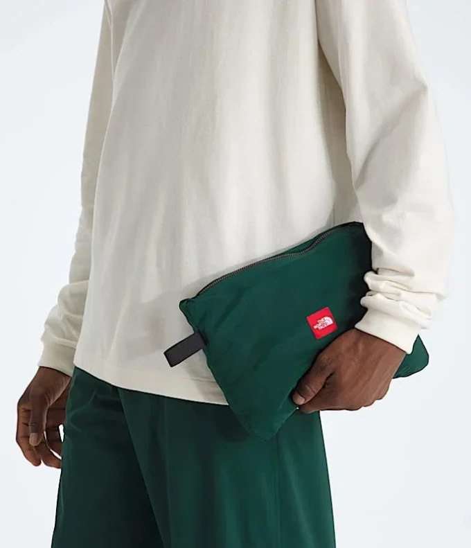 TNF™ Red Box Packable Hooded Wind Jacket til mænd TNF™ Red Box Packable Hooded Wind Jacket til mænd