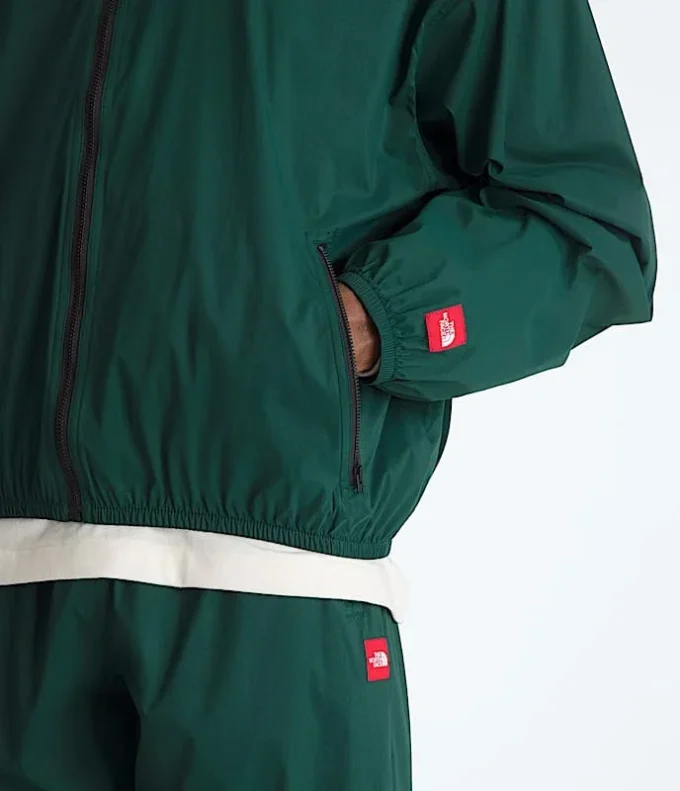 TNF™ Red Box Packable Hooded Wind Jacket til mænd TNF™ Red Box Packable Hooded Wind Jacket til mænd